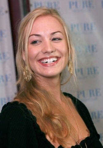 yvonne strahovski teeth|yvonne strahovski wedding.